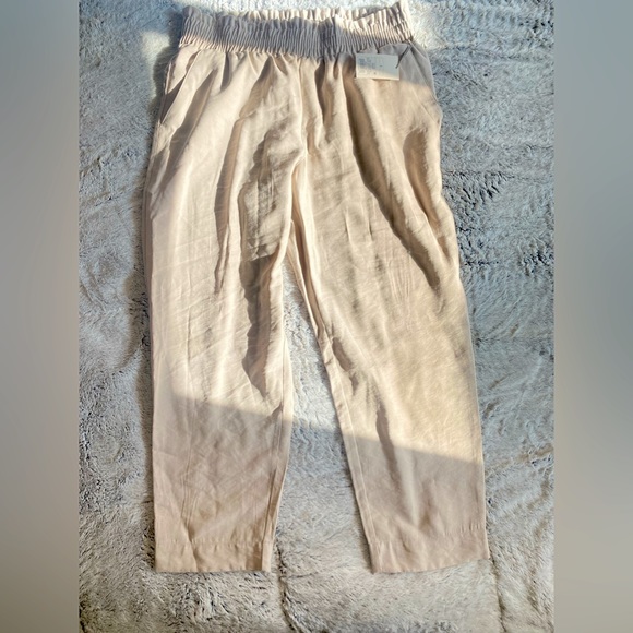 High Rise Tapered Ankle Pull On Pants - Picture 2 of 9